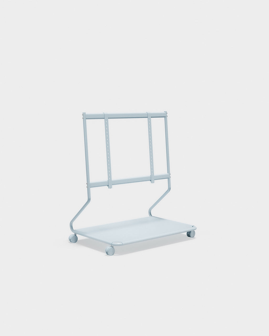 Soporte Disco in Powder Blue en vista lateral de estudio, con ruedas giratorias, base plana y panel VESA ajustable