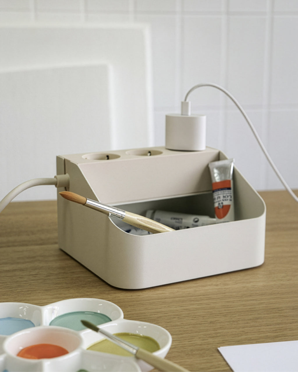 Pedestal Power Bar Tray Power Accessories 007 Pearl